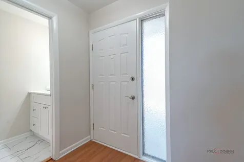 135 Brandywine Court Vernon Hills IL 60061