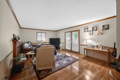 1811 Park Avenue Sycamore IL 60178