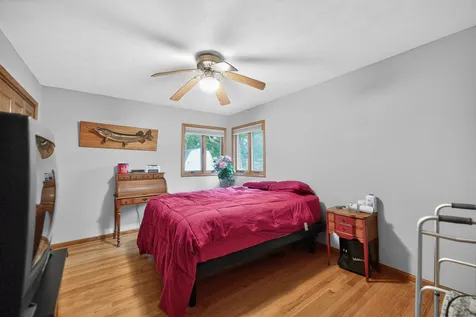 1811 Park Avenue Sycamore IL 60178