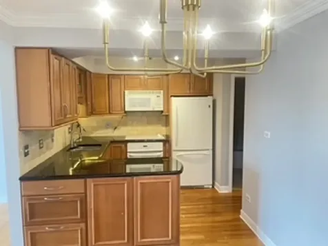 11255 South Roberts Road Palos Hills IL 60465