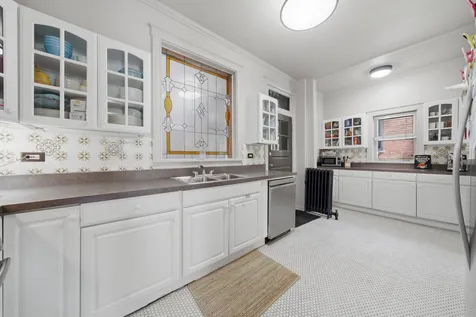 425 Greenwood Street Evanston IL 60201