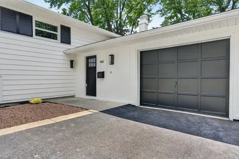 405 West Newport Road Hoffman Estates IL 60169