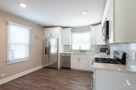 11655 South Nagle Avenue Worth IL 60482