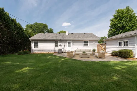 11655 South Nagle Avenue Worth IL 60482