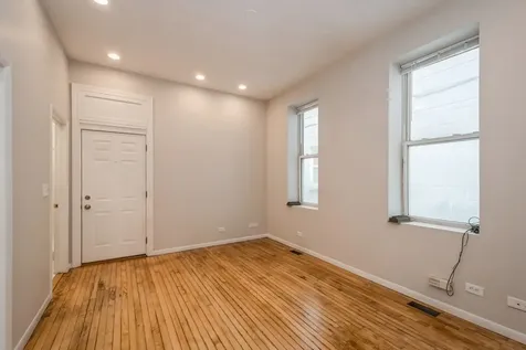 2025 West Superior Street Chicago IL 60612
