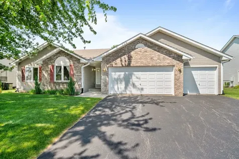 219 Acorn Drive Poplar Grove IL 61065