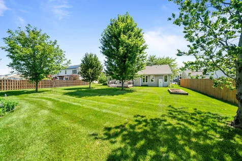 219 Acorn Drive Poplar Grove IL 61065