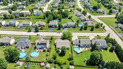 219 Acorn Drive Poplar Grove IL 61065