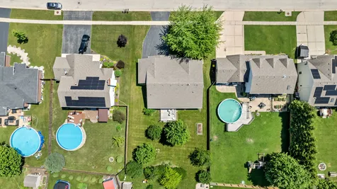 219 Acorn Drive Poplar Grove IL 61065