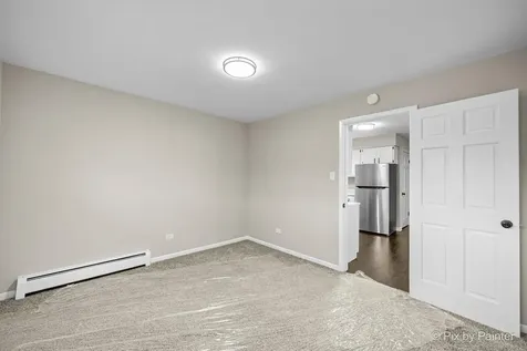 16 King Arthur Court Northlake IL 60164