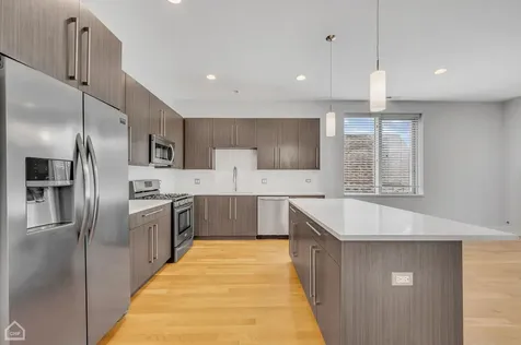 3201 West Wabansia Avenue Chicago IL 60647