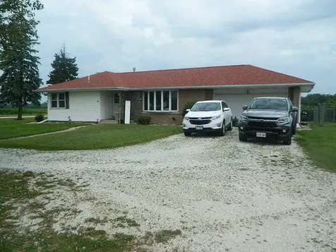 3669 North 13000 Road Bonfield IL 60913