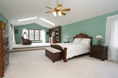 520 Schauer Lane Rockford IL 61107