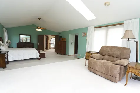 520 Schauer Lane Rockford IL 61107