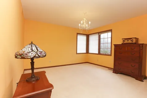 520 Schauer Lane Rockford IL 61107