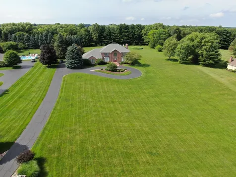 520 Schauer Lane Rockford IL 61107