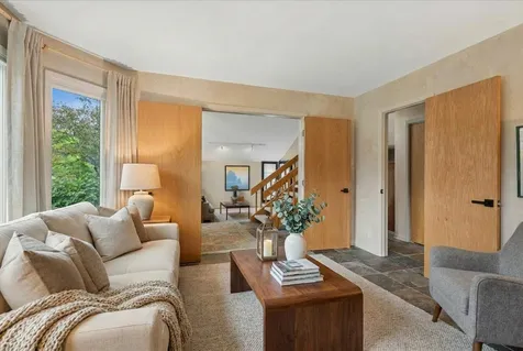 500 Parkview Place Burr Ridge IL 60527