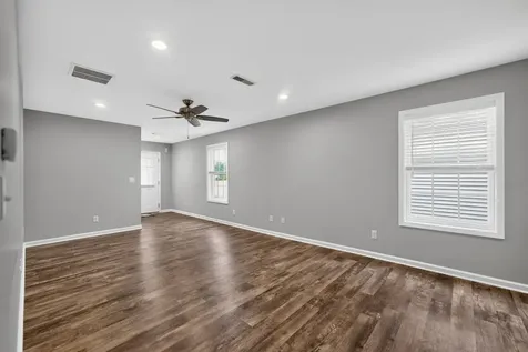 1503 Eadens Place Dixon IL 61021