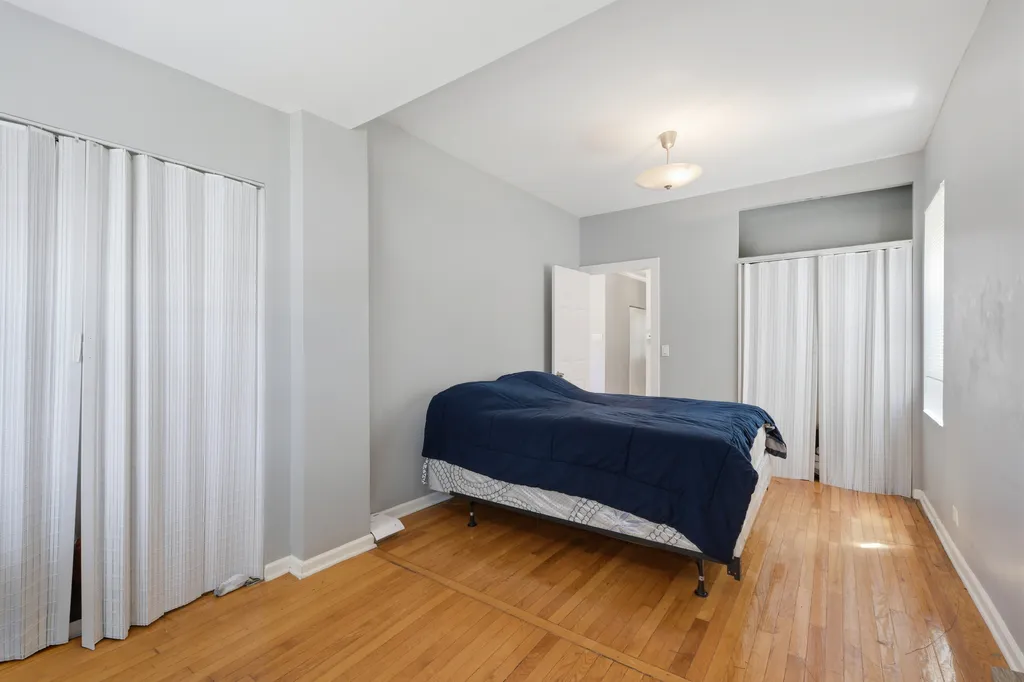 1654 North Austin Avenue Chicago IL 60639