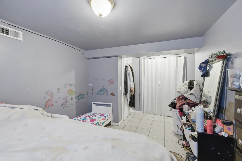 1654 North Austin Avenue Chicago IL 60639