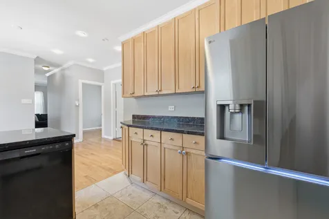 1654 North Austin Avenue Chicago IL 60639