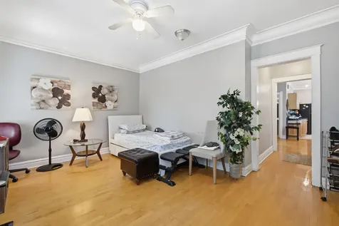 1654 North Austin Avenue Chicago IL 60639