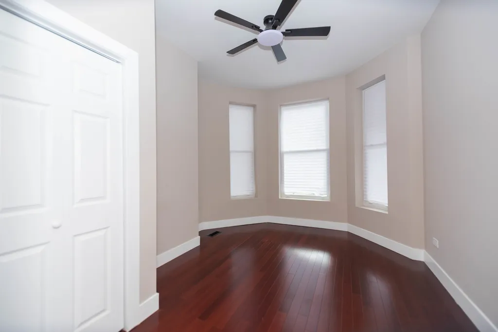 3902 West Fillmore Street Chicago IL 60624