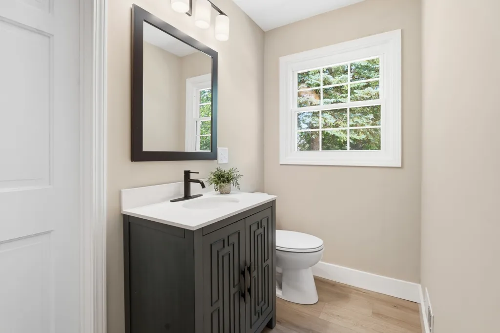 1342 Winchester Court Naperville IL 60563