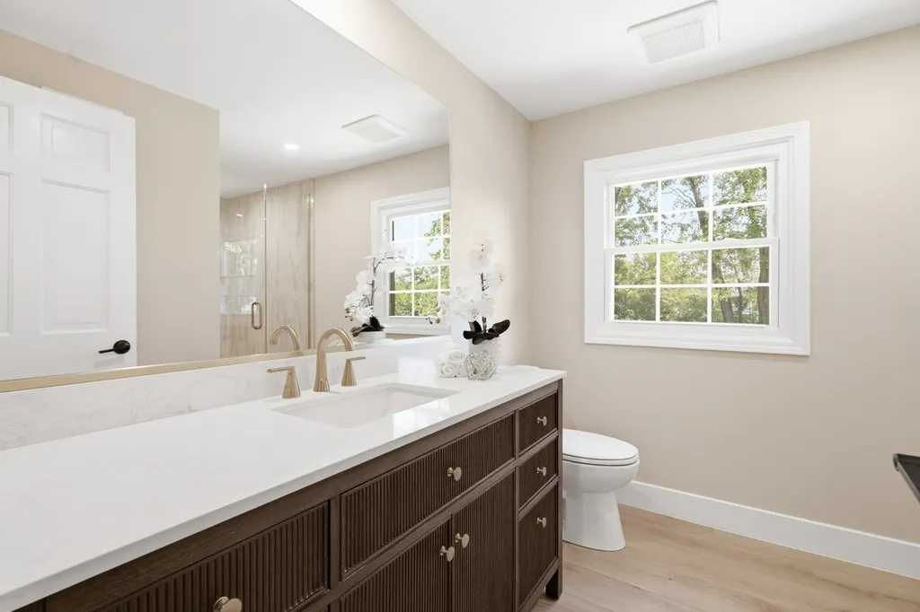 1342 Winchester Court Naperville IL 60563