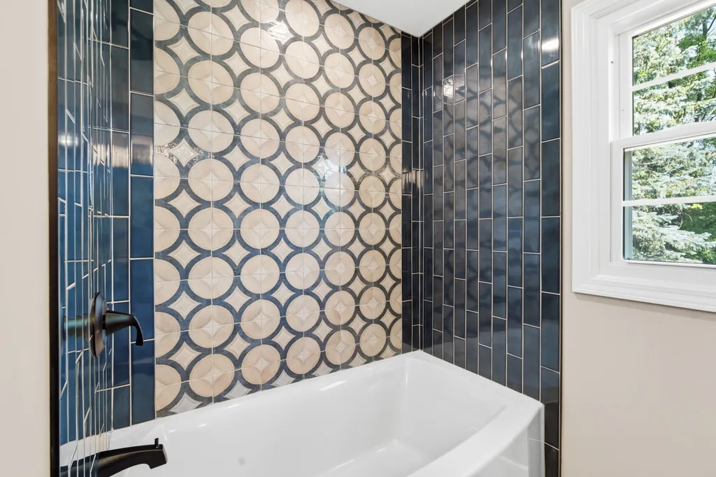 1342 Winchester Court Naperville IL 60563