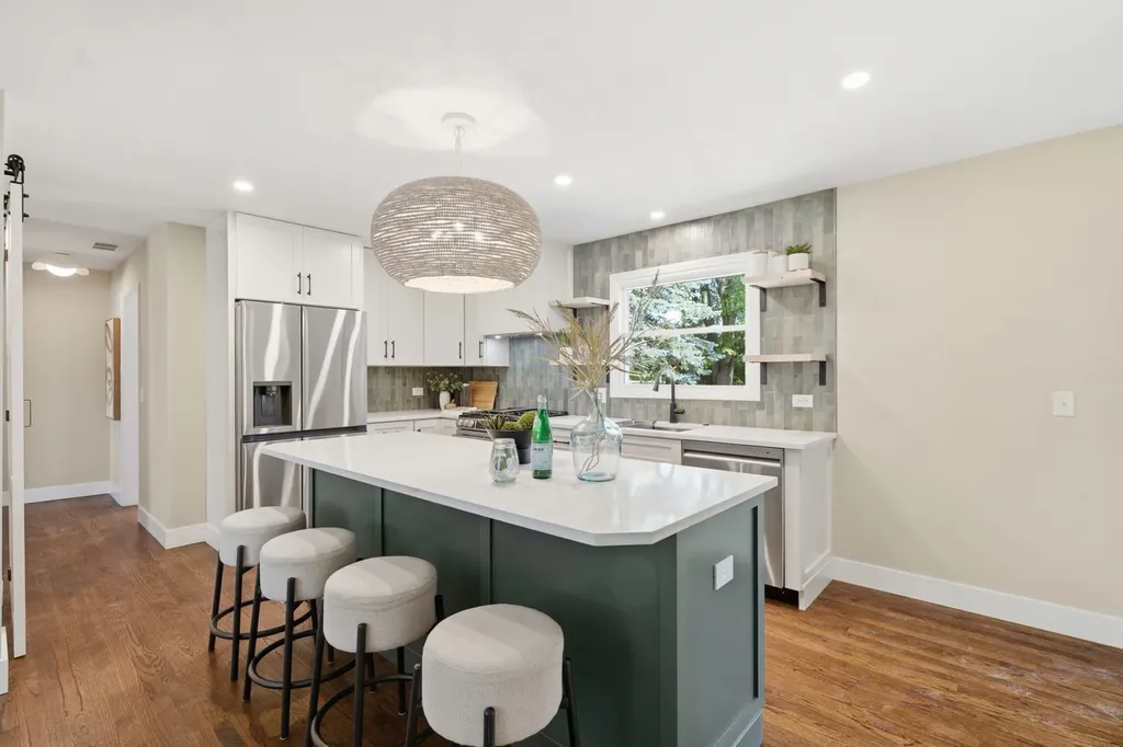 1342 Winchester Court Naperville IL 60563