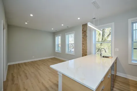 2868 West 21st Place Chicago IL 60623