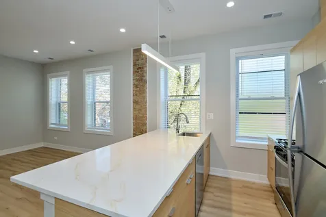 2868 West 21st Place Chicago IL 60623