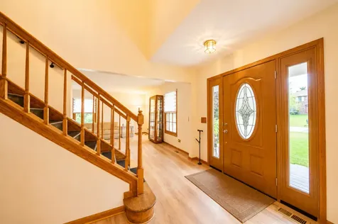 6 Heather Lane Hawthorn Woods IL 60047