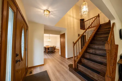 6 Heather Lane Hawthorn Woods IL 60047
