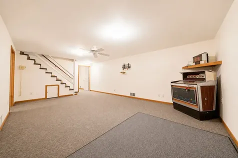 6 Heather Lane Hawthorn Woods IL 60047