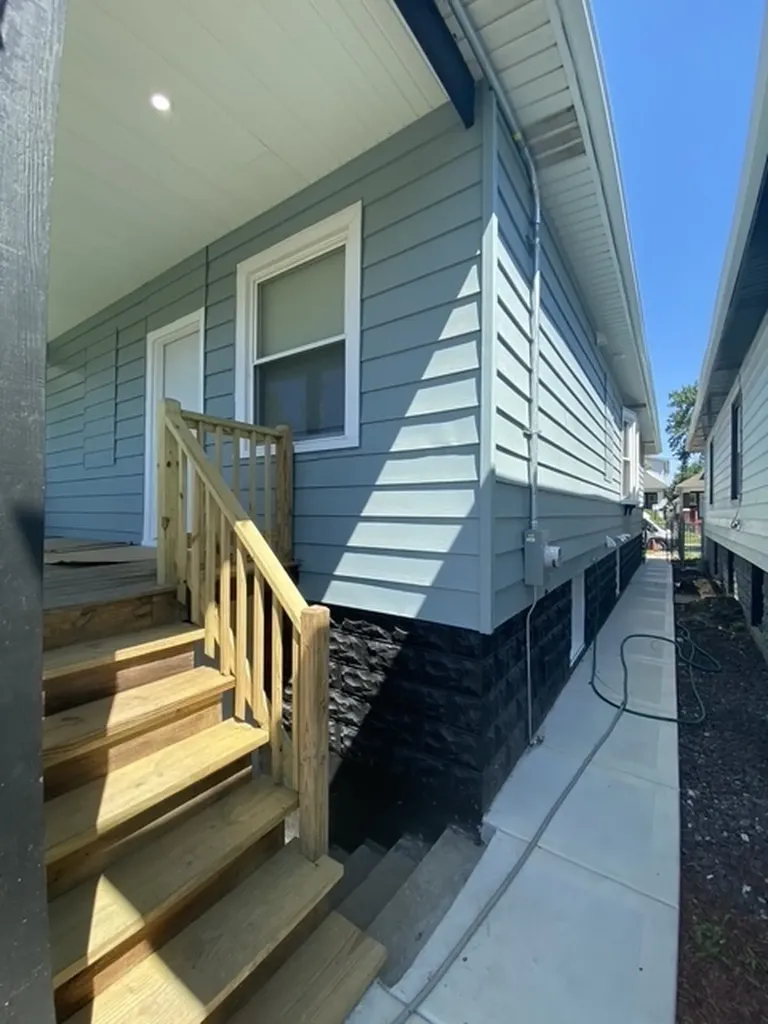 1519 West 73rd Street Chicago IL 60636