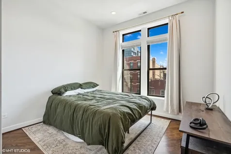 1156 West Grand Avenue Chicago IL 60642