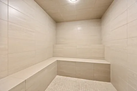 6 North Michigan Avenue Chicago IL 60602