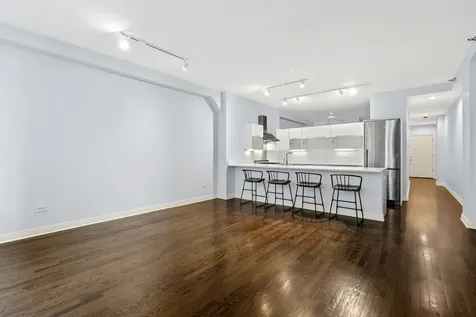 6 North Michigan Avenue Chicago IL 60602