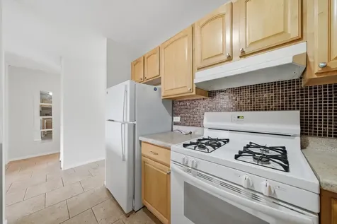 2605 South Indiana Avenue Chicago IL 60616