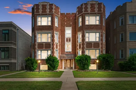 8235 South Indiana Avenue Chicago IL 60619
