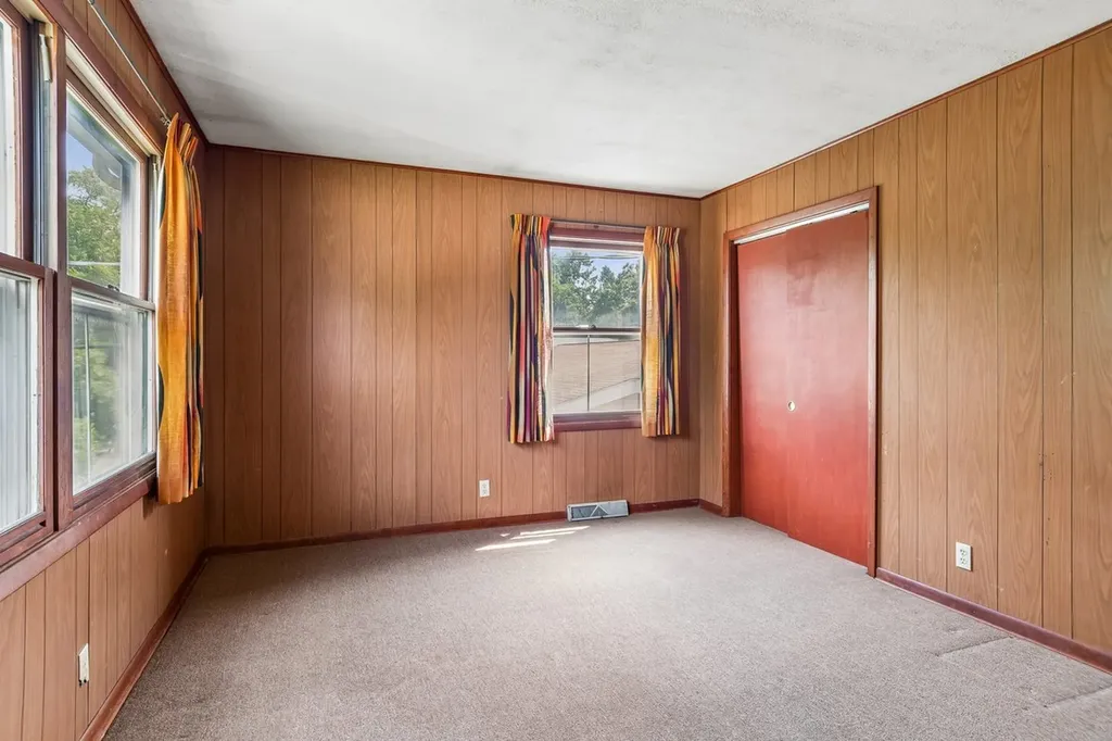 151 Muehl Street Lockport IL 60441