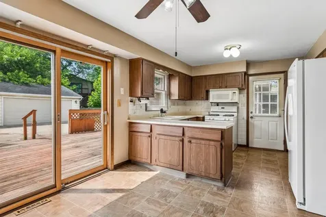 151 Muehl Street Lockport IL 60441