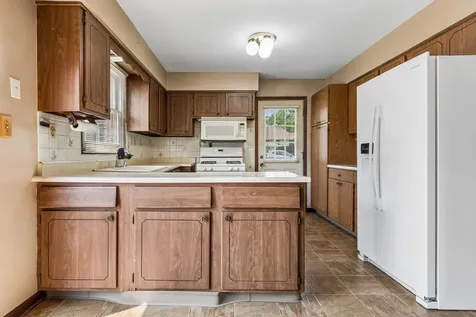 151 Muehl Street Lockport IL 60441