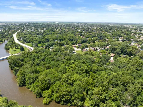1112 Valencia Drive Shorewood IL 60404
