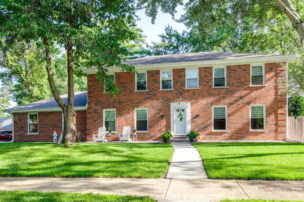 2759 Royal Drive Northbrook IL 60062