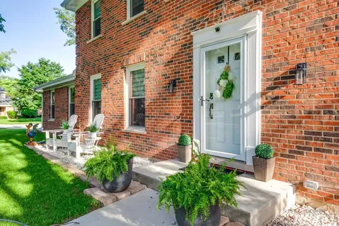 2759 Royal Drive Northbrook IL 60062