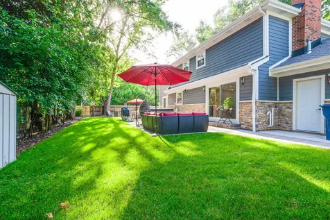 2759 Royal Drive Northbrook IL 60062