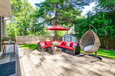 2759 Royal Drive Northbrook IL 60062